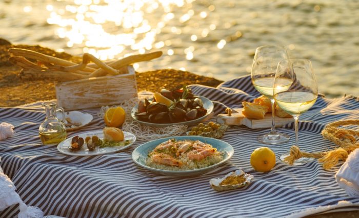 Shrimp,,Seafoods,,Appetizers,And,Salads,On,The,Table,In,Fish Shrimp,,Seafoods,,Appetizers,And,Salads,On,The,Table,In,Fish